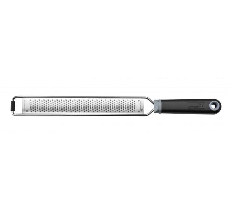 FINE GRATER 3.9 X 39cm